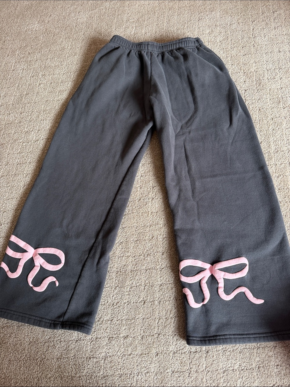 Edikted Size Small Bow Sweatpants